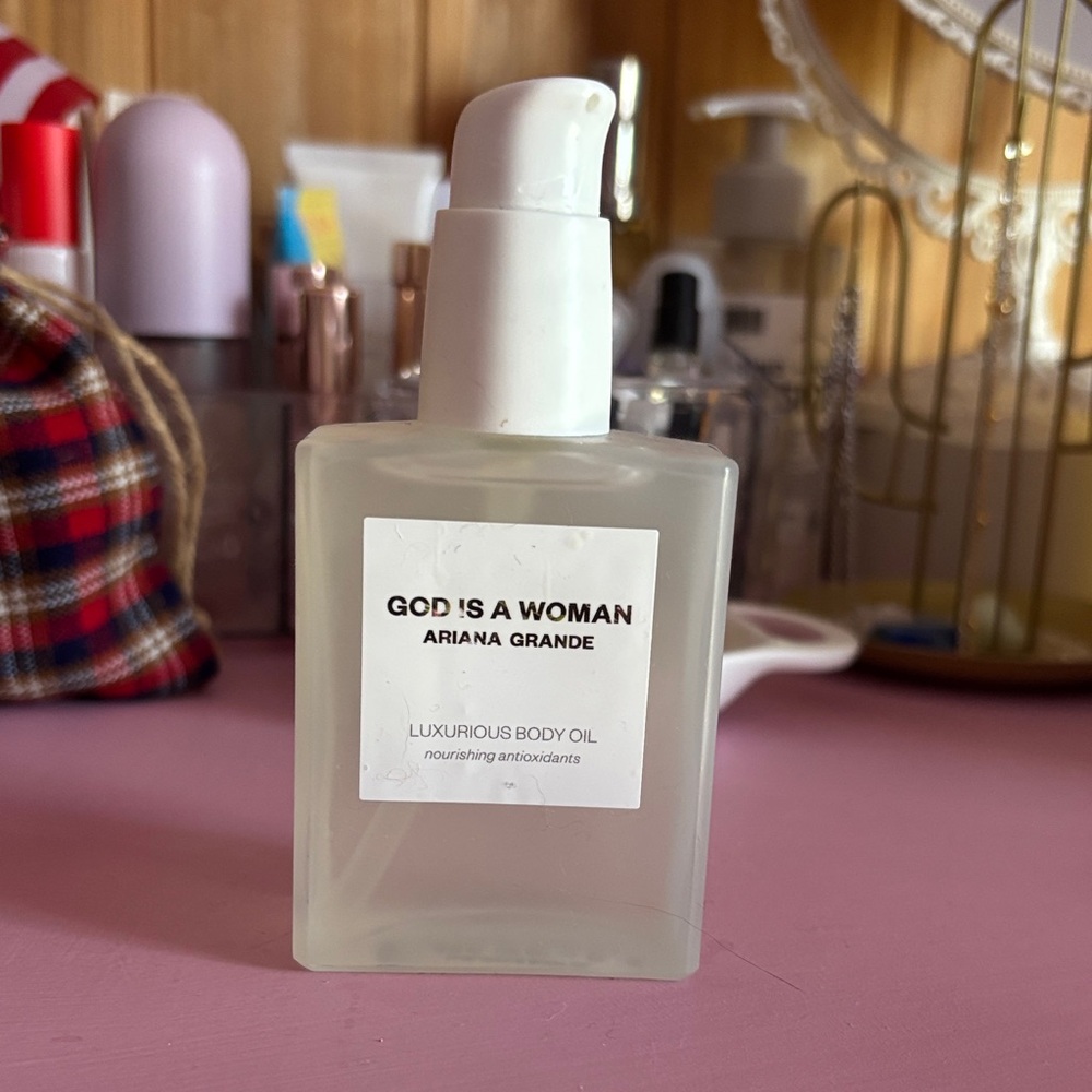 Ariana Grande God is a Woman Body Oil